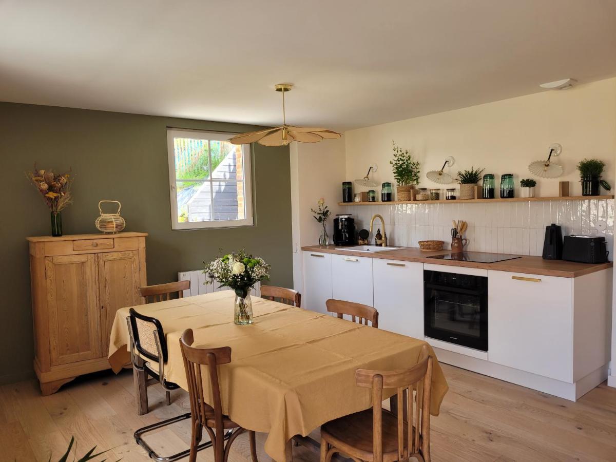 Les Fabulettes Bed & Breakfast Auffay Екстериор снимка